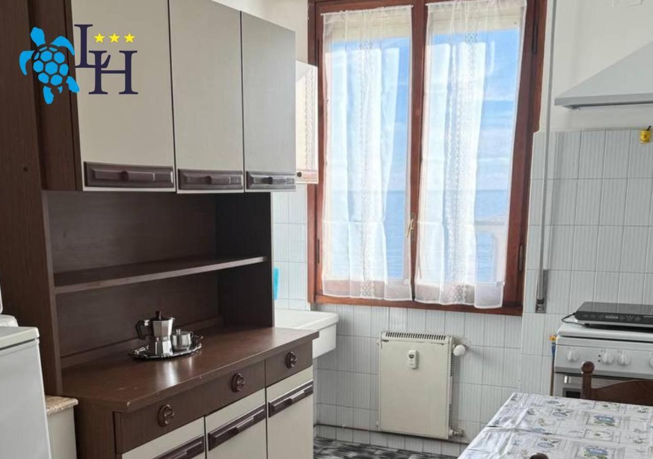 Hotel Lora Rda Luxury ボルディゲーラ 部屋 写真